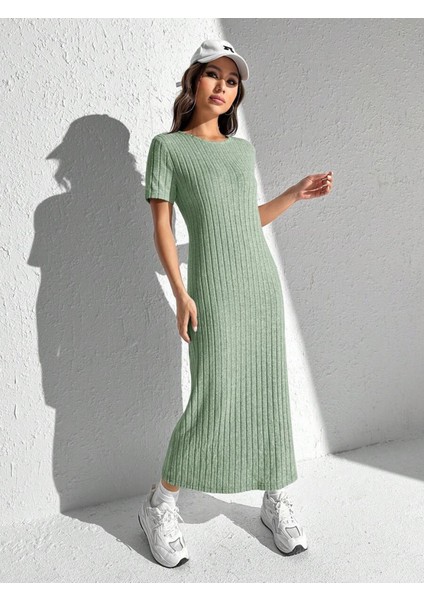 Kadın Kısa Kollu Bisiklet Yaka Yırtmaç Detay Fitilli Kaşkorse Tam Boy Elbise fırsatları