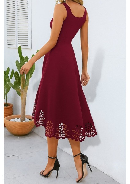 Kadın Askılı Geometrik Yaka Çiçek Lazer Kesim Ithal Krep Elbise modelleri