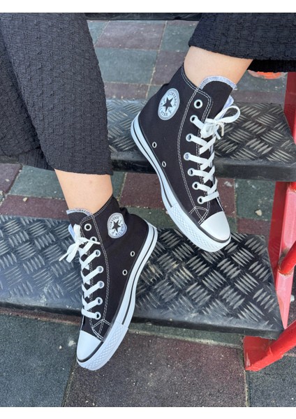 Yetişkin Uzun Converse 533
