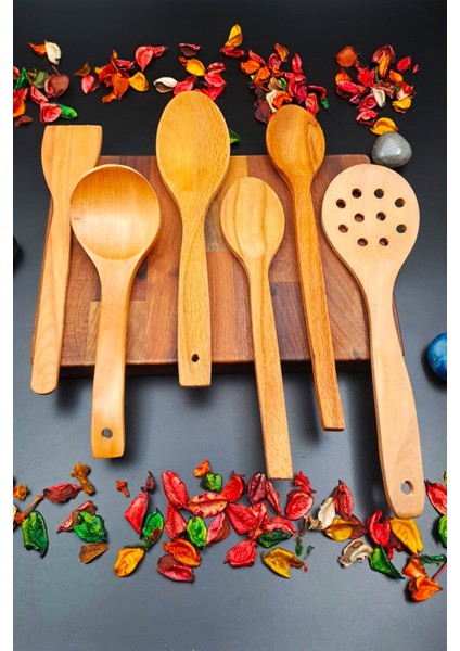 Doğal Ahşap Mutfak Servis Kepçe Kevgir Kaşık Spatula 6 'lı Set El Işçiliği Annelere Özel