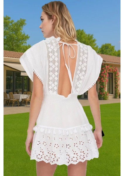 Brode Detaylı V Yaka Pamuklu Mini Elbise Yaz Koleksiyonu Rahat ve Şık Modern Stil Modern Stil modelleri