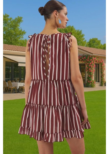 Pamuklu V Yaka Mini Elbise Geniş Kalıp Fırfırlı Yazlık Elbise Şık Görünüm Dayanıklı Malzeme modelleri