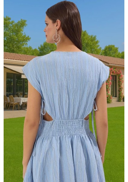 Keten Karışımlı V Yaka Mini Elbise Cut Out Detaylı Yazlık Elbise Profesyonel Görünüm Trend Tasarım