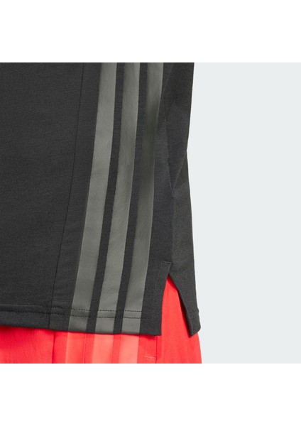 Performance JE5684 Designed 4 Training 3-Stripes Tişört indirimleri