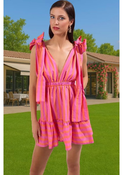 Yazlık V Yaka Bağlamalı Çizgili Mini Pamuk Elbise Dayanıklı Malzeme Kaliteli Işçilik Yüksek Kalite