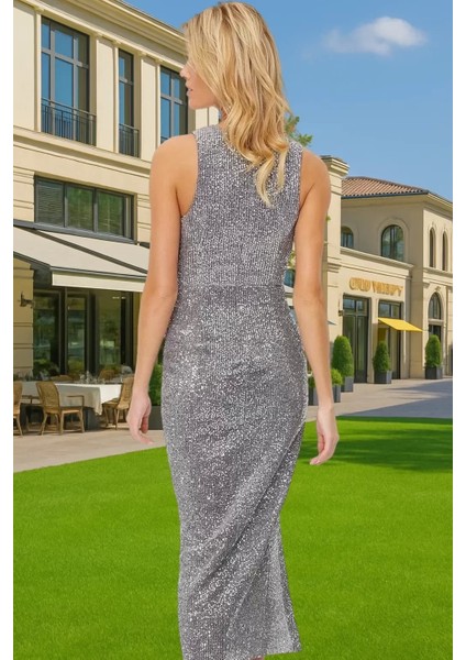 Vücuda Oturan Örme Midi Abiye Elbise Payetli Halter Yaka Tasarım Özenle Seçilmiş Uzun Ömürlü modelleri
