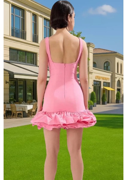 Yazlık Mini Elbise Astarlı Balon Etekli Kısa Gece Elbisesi Uzun Ömürlü Premium Kalite Seçkin Malzeme modelleri