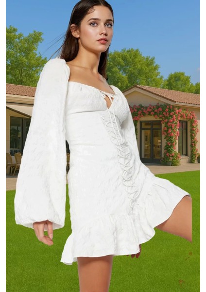 Kadın Şık Mini Elbise Göğüsten Bağlamalı Polyester Kumaş Yazlık Özel Günler Modern Stil fiyatları