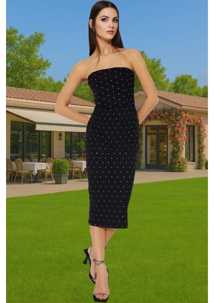 Vücuda Oturan Şık Abiye Elbise Finike Dokuma Polyester Karışımlı Seçkin Malzeme Modern Stil