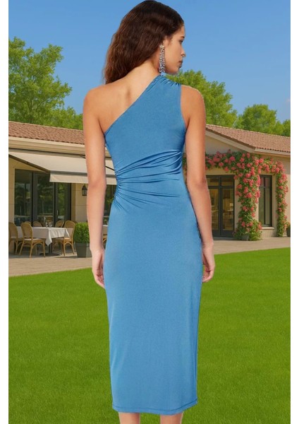 Asimetrik Yaka Midi Örme Elbise Cut Out Detay Vücudu Saran Konforlu Kesim Modern Stil Rahat Kullanım modelleri