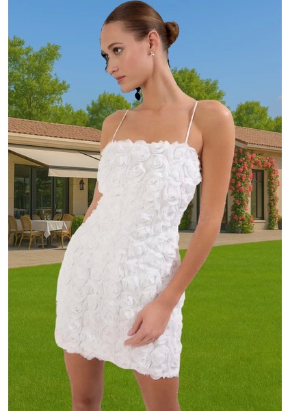 Bodycon Mini Abiye Elbise 3D Gül Aplike Detaylı Polyester Tül Kumaş Kaliteli Işçilik Şık Görünüm