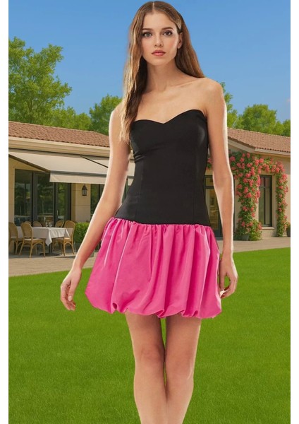 Vücuda Oturan Mini Elbise Skater Kalıp Polyester Elastan Şık Görünüm Uzun Ömürlü Dayanıklı Malzeme