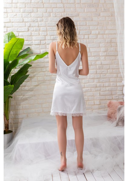 Gelin Set Saten Mini Askılı Gecelik ve String Takım Ekru (MGP32172) modelleri