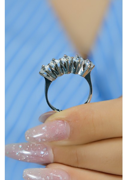 Beştaş Yüzük 14 Ayar AT00935 modelleri