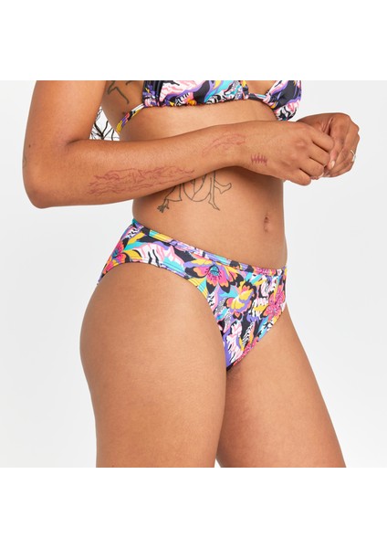 Kadın Standart Kesim Bikini Altı - Pembe - Desenli - Beden L modelleri