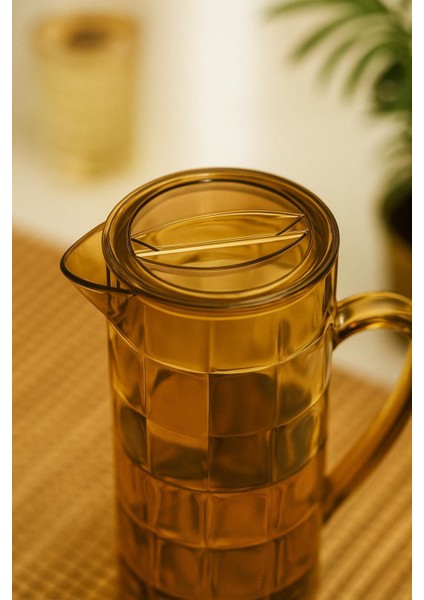 Akrilik Allegra 1,5 Lt Bal Sürahi (Buzdolabı Kapak Rafına Sığar) modelleri