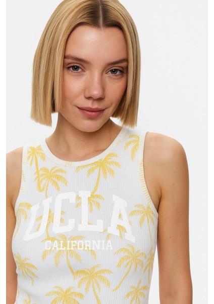 Mauve Açık Sarı Baskılı Sıfır Kol Standard Fit Kadın Tshirt modelleri