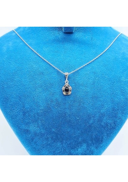 Damla Model Oltu Taşı İşçilikli 925 Ayar Gümüş Kolye