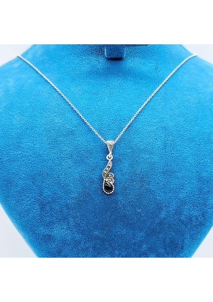 Oltu Taşı Tasarım İşçilikli 925 Ayar Gümüş Kolye