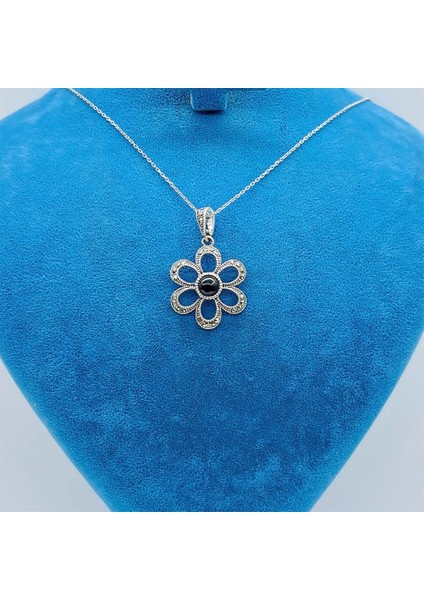 Oltu Taşı Tasarım İşçilikli 925 Ayar Gümüş Kolye