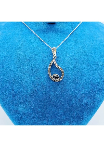 Oltu Taşı Tasarım İşçilikli 925 Ayar Gümüş Kolye