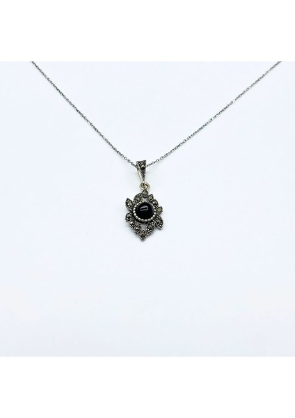 Oltu Taşı Tasarım Işçilikli 925 Ayar Gümüş Kolye modelleri