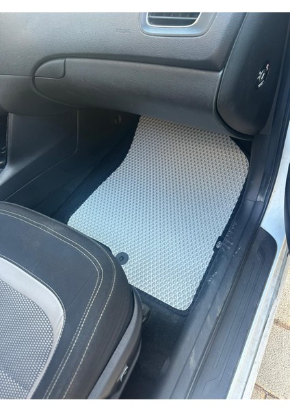 Citroen C4X Model Yeni Nesil Oto Paspas