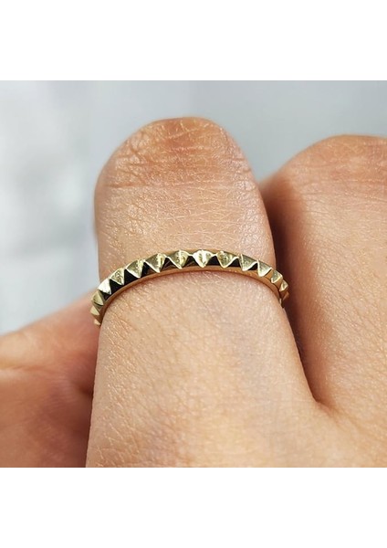 Gümüş Yüzük - Minimal Sıralı Piramit Tasarım 925 Ayar Gümüş Yüzük