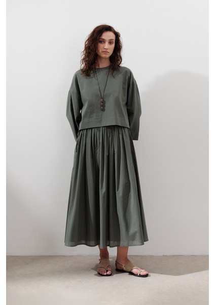 Pamuklu Crop Uzun Kol Bluz Çam Yeşili modelleri