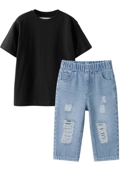 Yırtık Kot & Oversize Tişört Kombini fiyatları