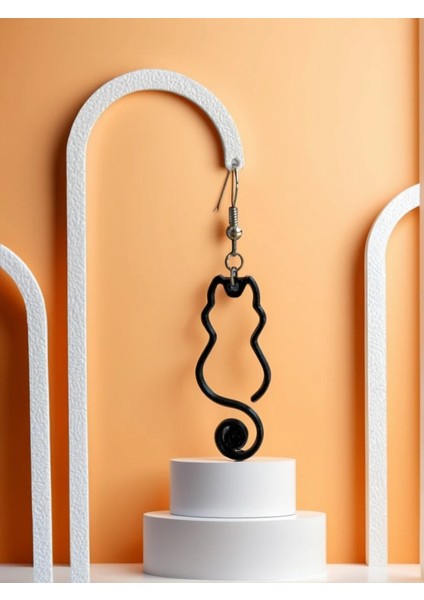 Kedi Figürlü Hafif ve Şık Küpe – Modern Tasarım modelleri