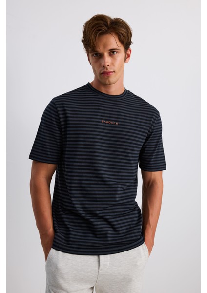 Baskılı Çizgili Comfort Fit T-Shirt fiyatları