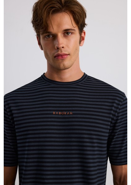 Baskılı Çizgili Comfort Fit T-Shirt modelleri