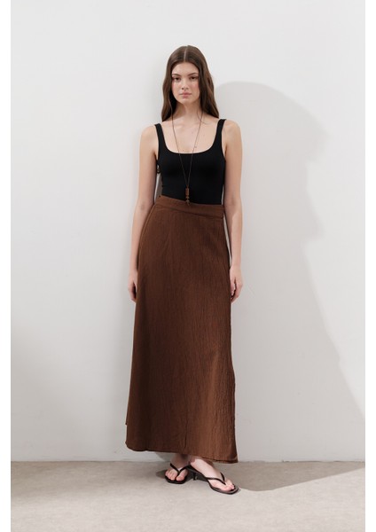 Pamuklu Bağlamalı Kruvaze Etek Kahverengi modelleri