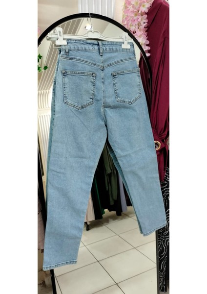 Kadın Taş Detaylı Kot Pantolon fırsatları