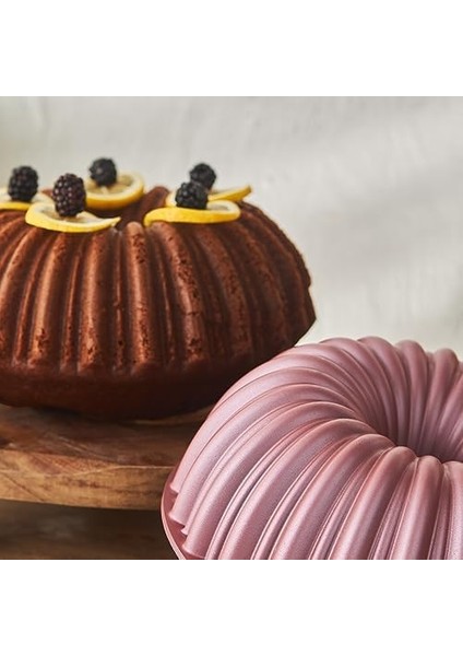Cake Pro Dilimli Pembe Döküm Kek Kalıbı