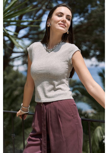 Kensal Dar Kesim Gri T-Shirt modelleri