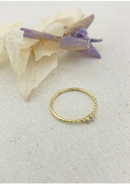 14 Ayar Altın Minimal Taşlı Burgu Yüzük indirimleri