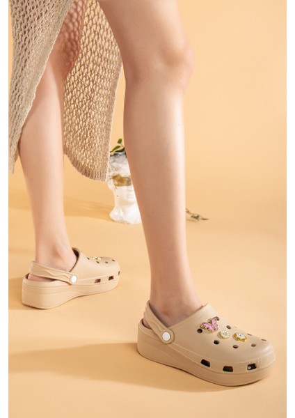 Masajlı Renkli Kaymaz Taban Aksesuarlı Yüksek Tabanlı Hastane Hemşire Plaj Deniz Cros Tipi Terlik fiyatları