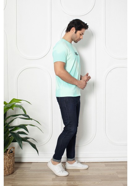 Wave Mint Erkek Oversize Baskılı T-Shirt – Serin Rüzgarın Tarz Hali