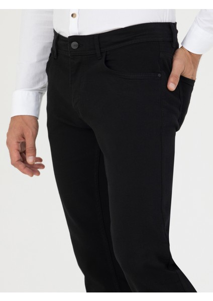 Erkek Siyah Regular Fit Jean Pantolon 50277663-DN0027