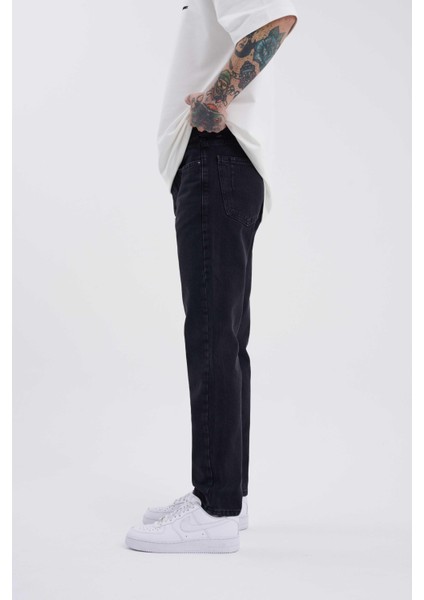 Erkek Loose Fith Jeans Pantolon Efektli Siyah modelleri