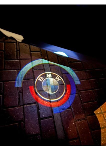 Bmw Araca Özel Kapı Altı Yeni Tip Logo
