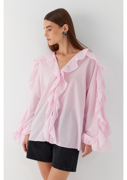 Yakası ve Kolları Fırfırlı Gömlek Pembe