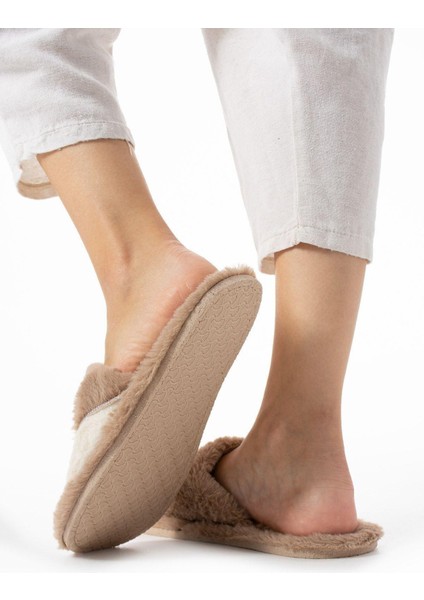 Taba Kışlık Dikişli Taban Çinçila Peluş Kumaş Burgu Terlik Sessiz Taban Ev Terliği fırsatları