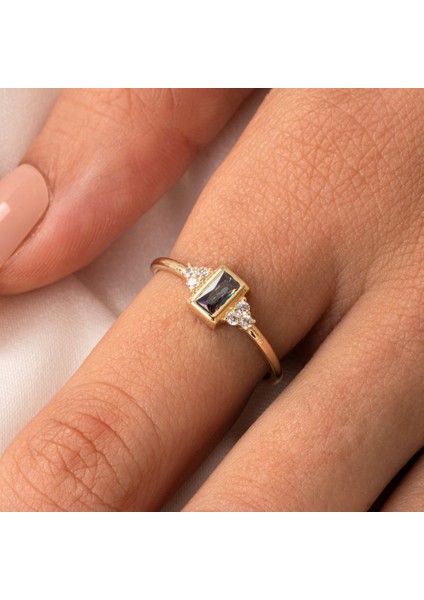 Gümüş Yüzük - Baget Kesim Mistik Topaz Zirkon Taşlı Modern 925 Ayar Gümüş Tektaş Yüzük-Hediyelik fiyatları