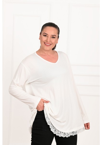Kadın Etek Ucu Güpür Dantel Detaylı Büyük Beden Bluz 1386-23 fırsatları