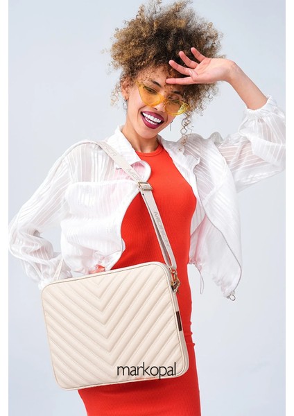 Omuz Askılı Notebook Çanta Tablet Laptop Kılıfı 13"-14" V Model Deri indirimleri