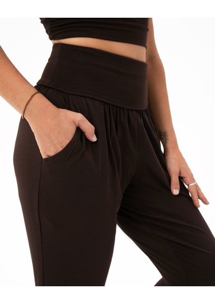 Kahverengi Kadın Yüksek Bel Cepli Dar Paça Comfort Pantolon fırsatları