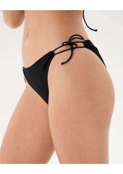 Astarlı Siyah Ipli Bağlamalı Bikini Altı fiyatları